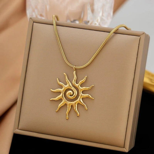 Gold plated sun pendant locket necklace for women minimalist trendy jewelry