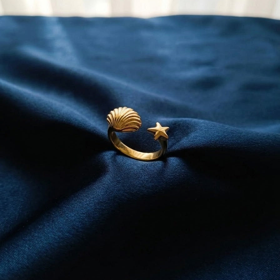 Gold Seashell and Starfish Wrap Adjustable Ring